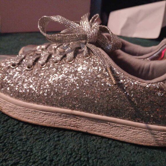 Air Underground Sparkly silver size 6.5 shoes - Picture 4 of 4